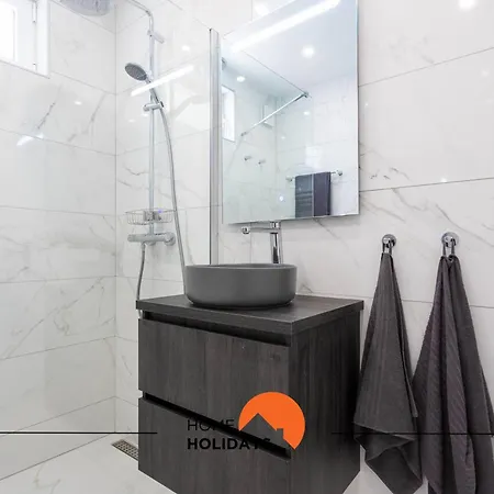 #221 Modern W Private Pool Villa Albufeira