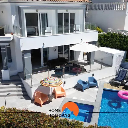 #221 Modern W Private Pool Albufeira